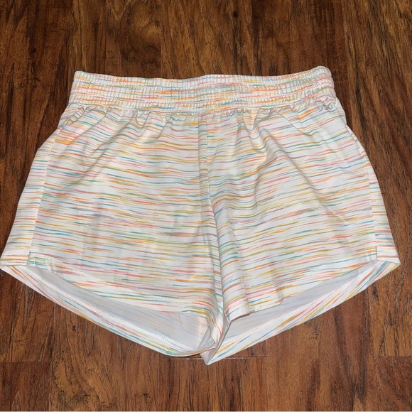 DSG White Athletic Shorts with Elastic Waistband - Picture 1 of 6